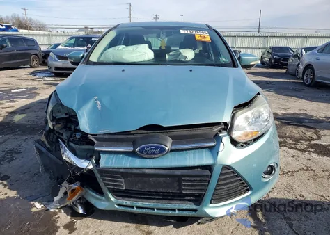 2012 Ford Focus Se z USA, uszkodzony, nr VIN 1FAHP3F25CL213544